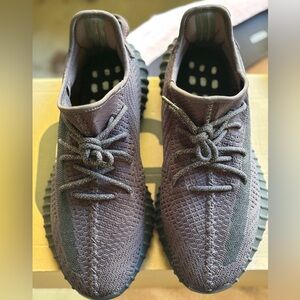 Adidas Yeezy Boost 350 v2 Black Reflective